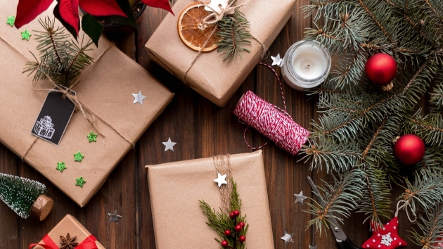38 Prozent der Deutschen lassen sich in Online-Shops fr Weihnachtsgeschenke inspirieren - Quelle: Symbolbild/unsplash.com/Buyar